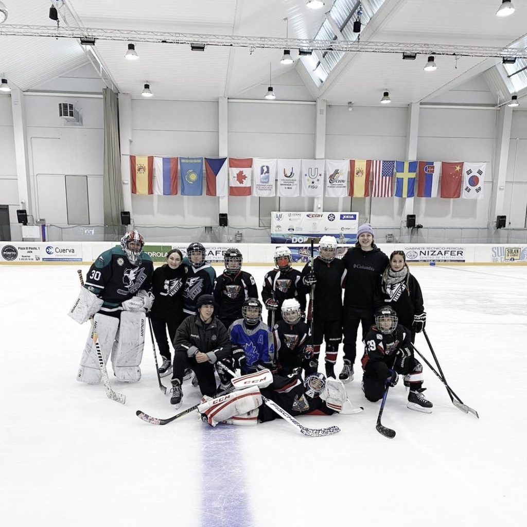 La pasada semana volvimos a realizar una tecnificación de hockey hielo gracias a la RFEDH