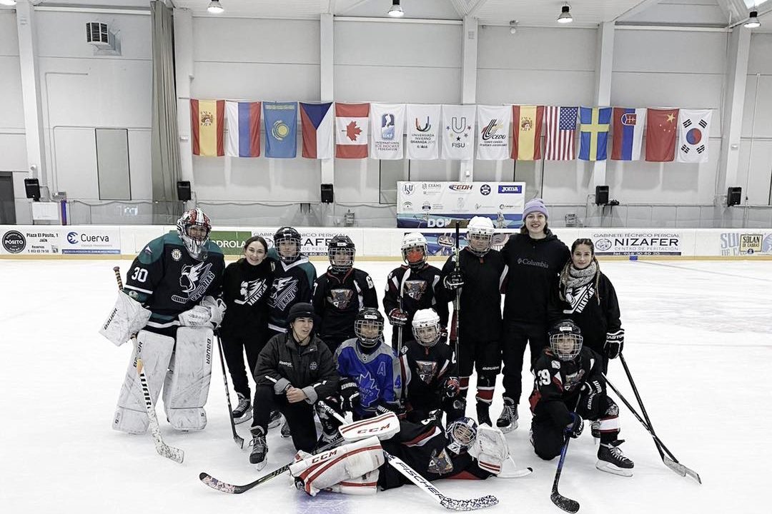 La pasada semana volvimos a realizar una tecnificación de hockey hielo gracias a la RFEDH